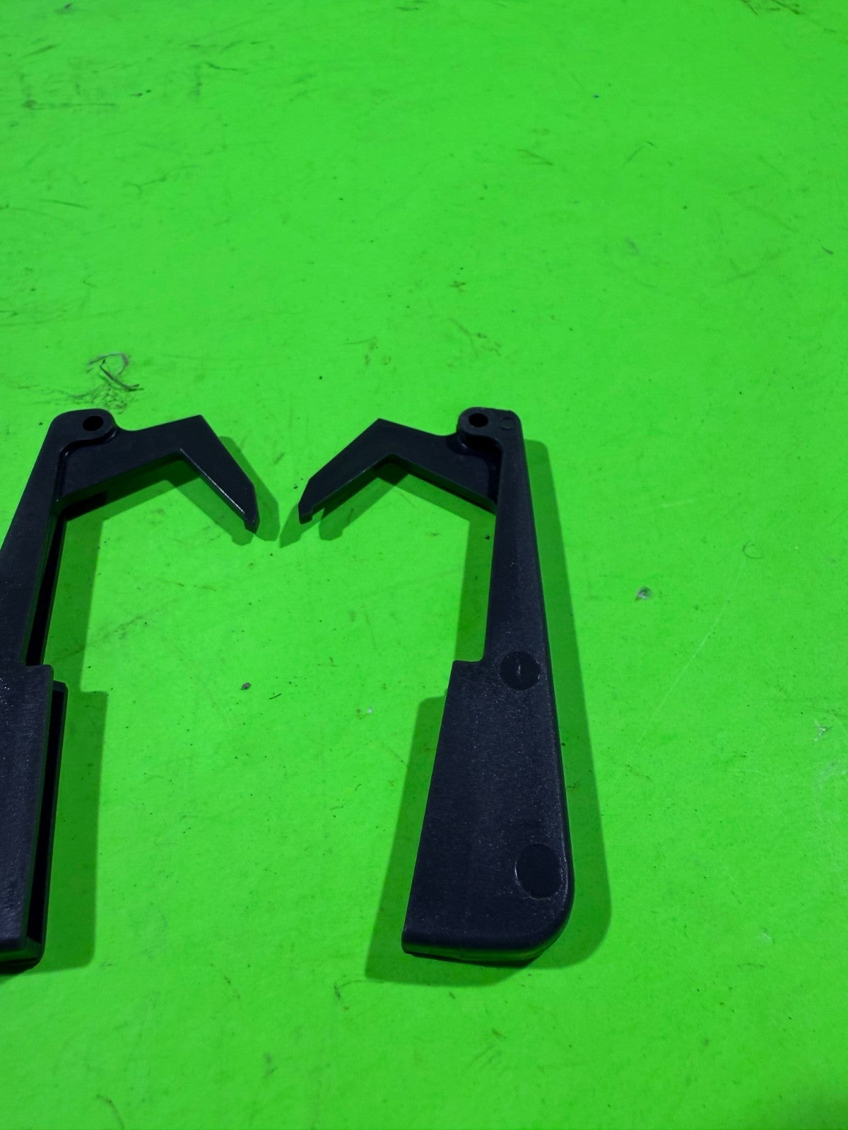 2pk Genuine OEM Husqvarna 506222802 Throttle Lockout Cut-Off Saw2