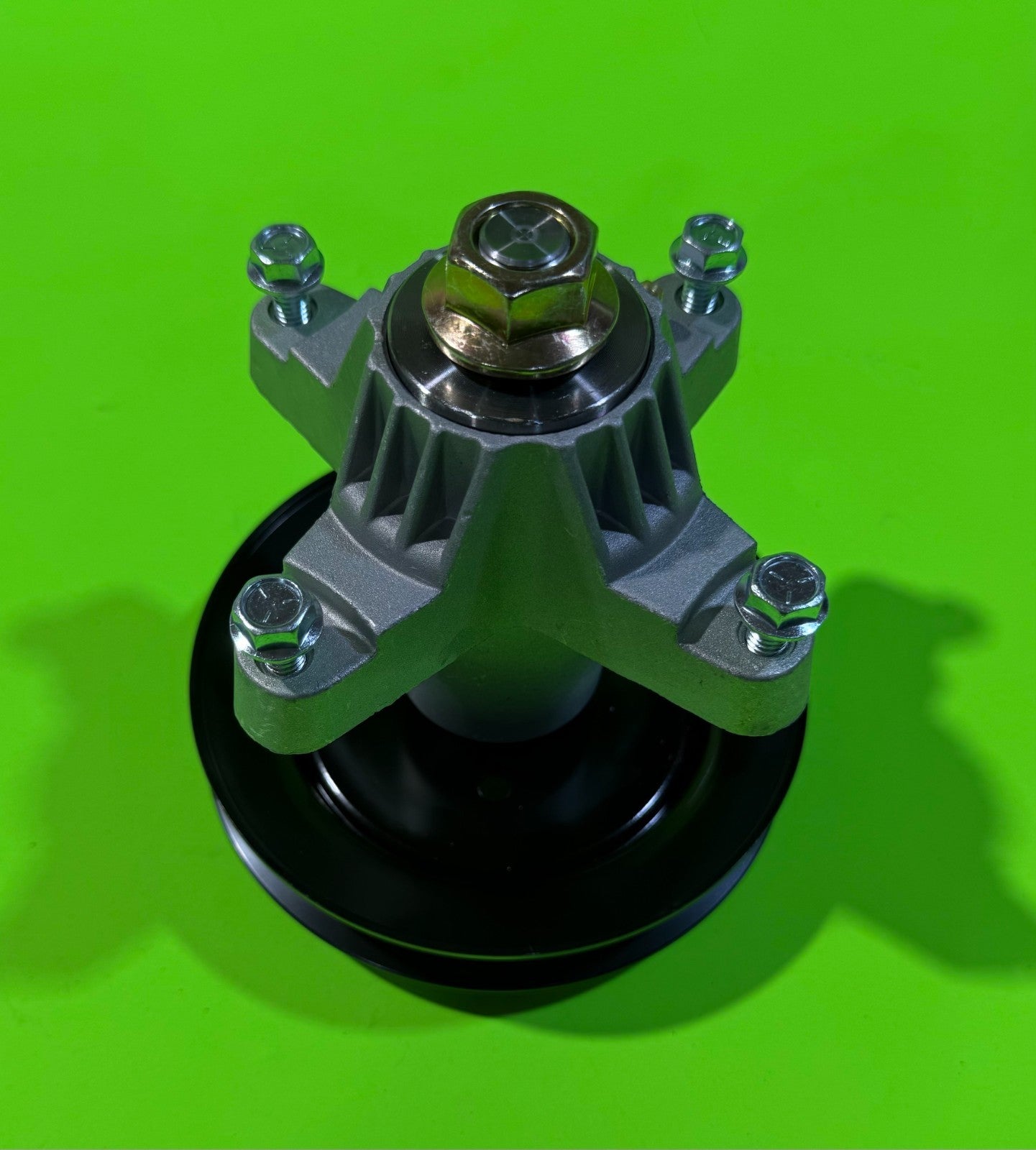 NEW Troy-Bilt Super Bronco 42" Deck Spindle Assy Replaces 918-0659 918-06240