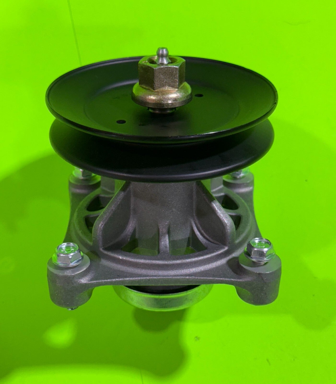 Spindle Assembly 174356w/ Pulley 173435 -  48" Deck Husqvarna 532, Ariens +0