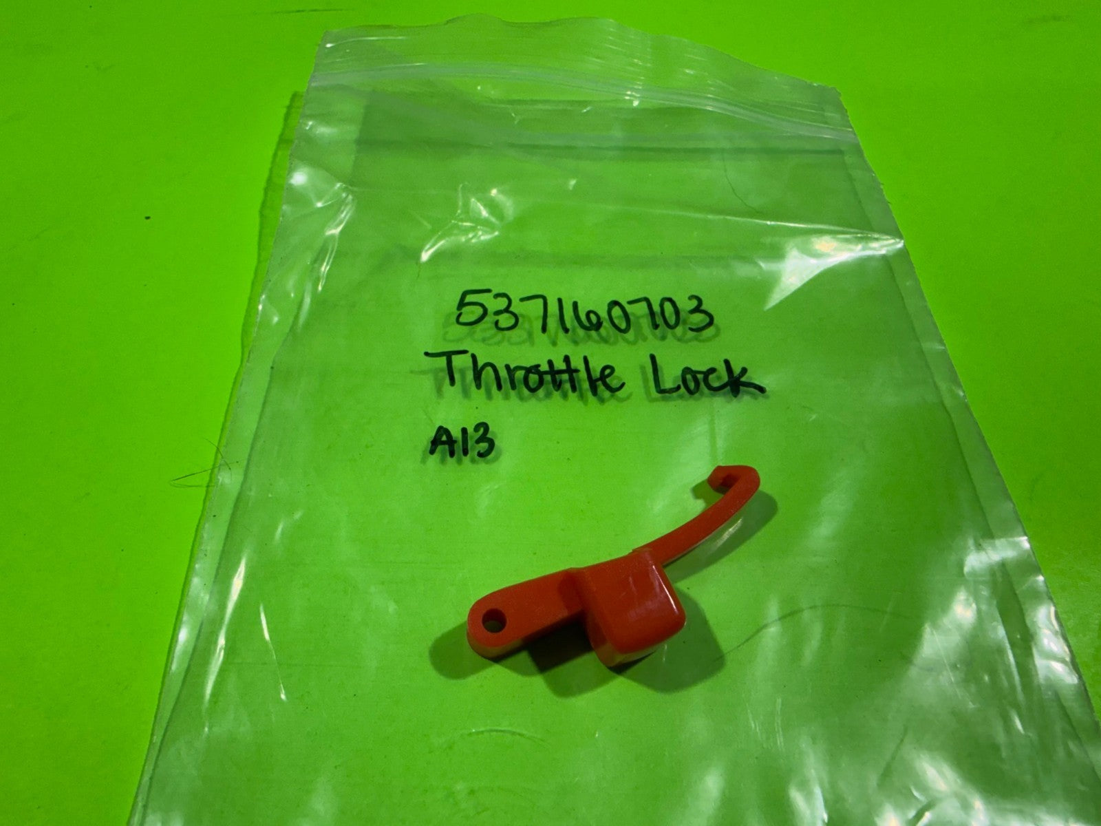 NEW Genuine OEM Husqvarna 537160703 Throttle Lock 122 124 125 128 129 143 ++1