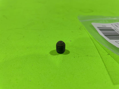 5 Pk Genuine OEM Husqvarna 539976956 Set Screw 5/16 NYLOC2