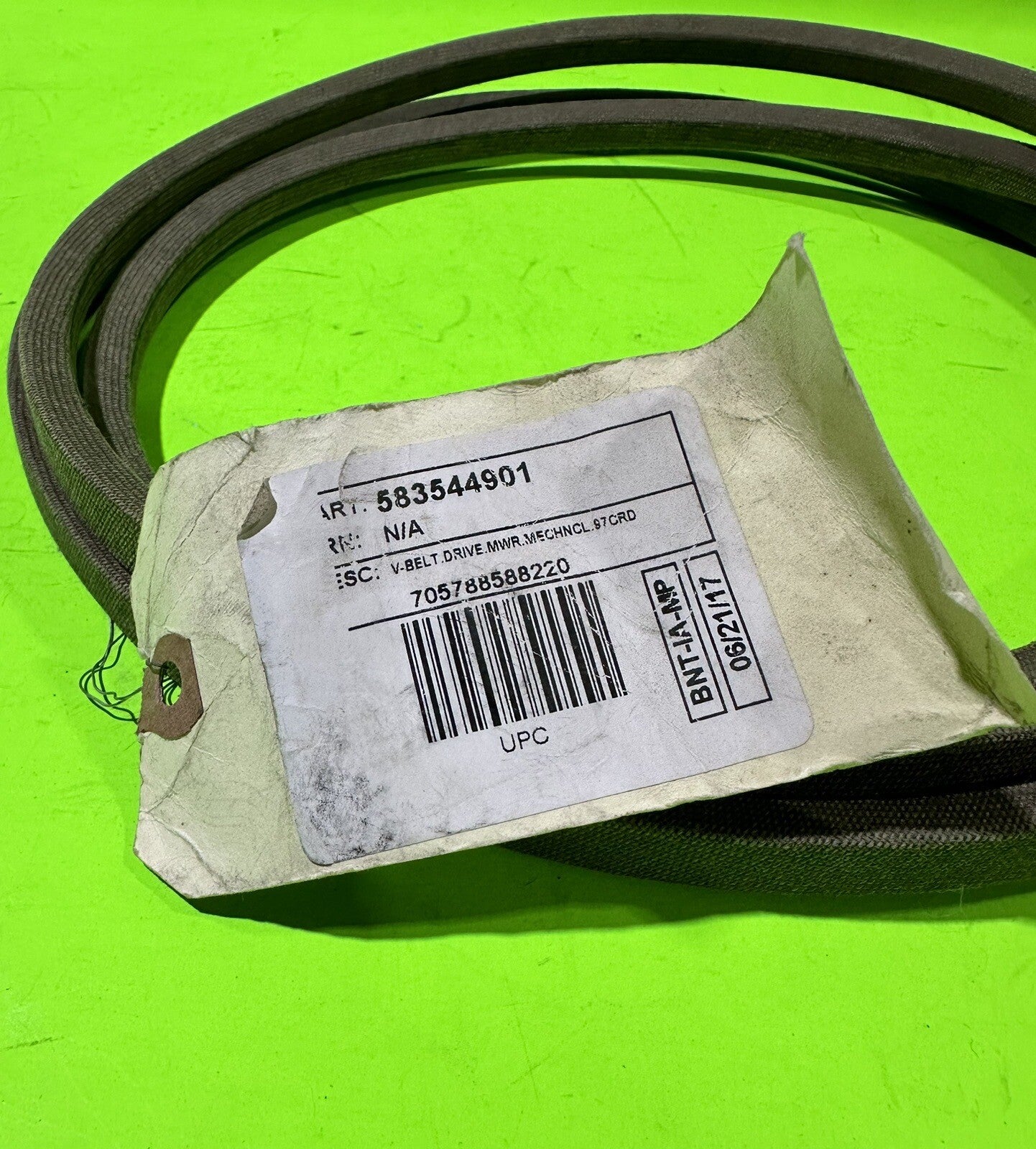 HUSQVARNA OEM Replacement Belt. Replace 583544901 532439726 , 1/2X95.76