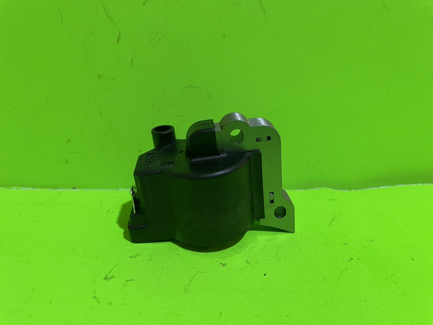 Genuine OEM Husqvarna 531004731 Ignition Coil Trimmers0