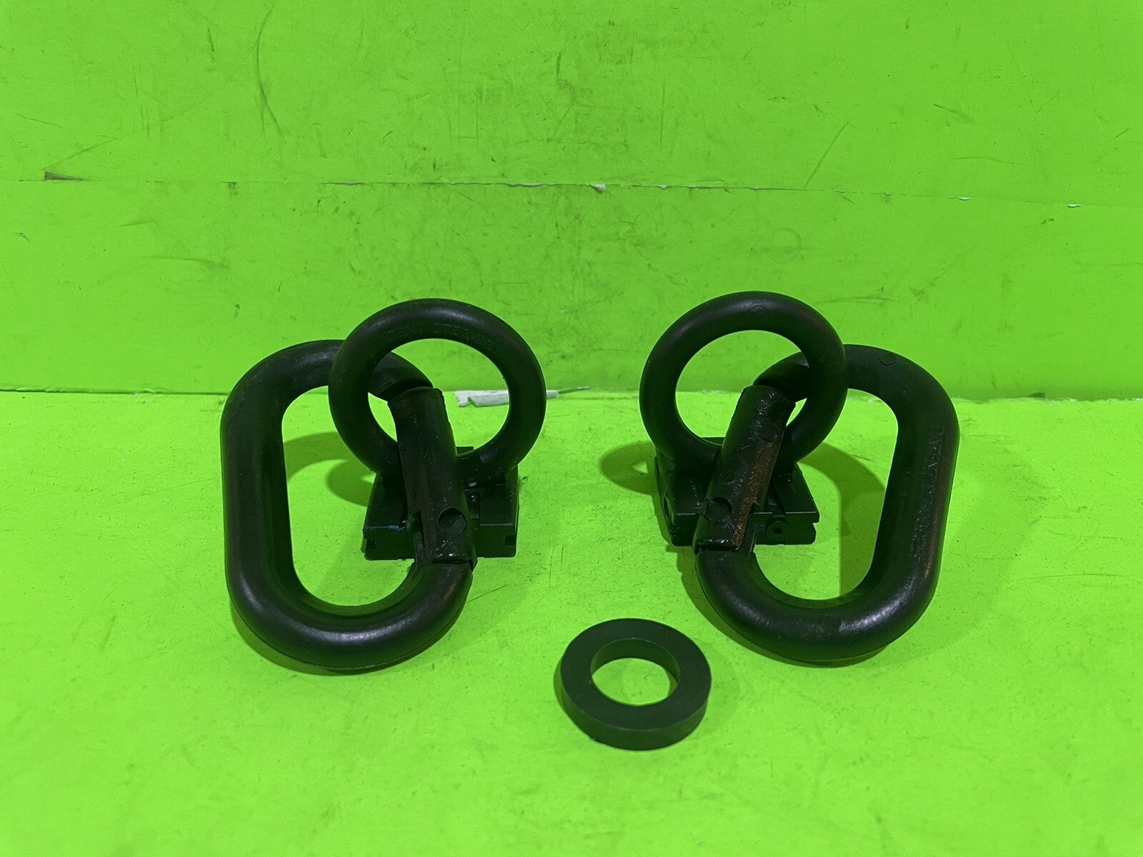 Genuine MR CHAIN 20VG41 Magnet Ring Carabiner Kit1