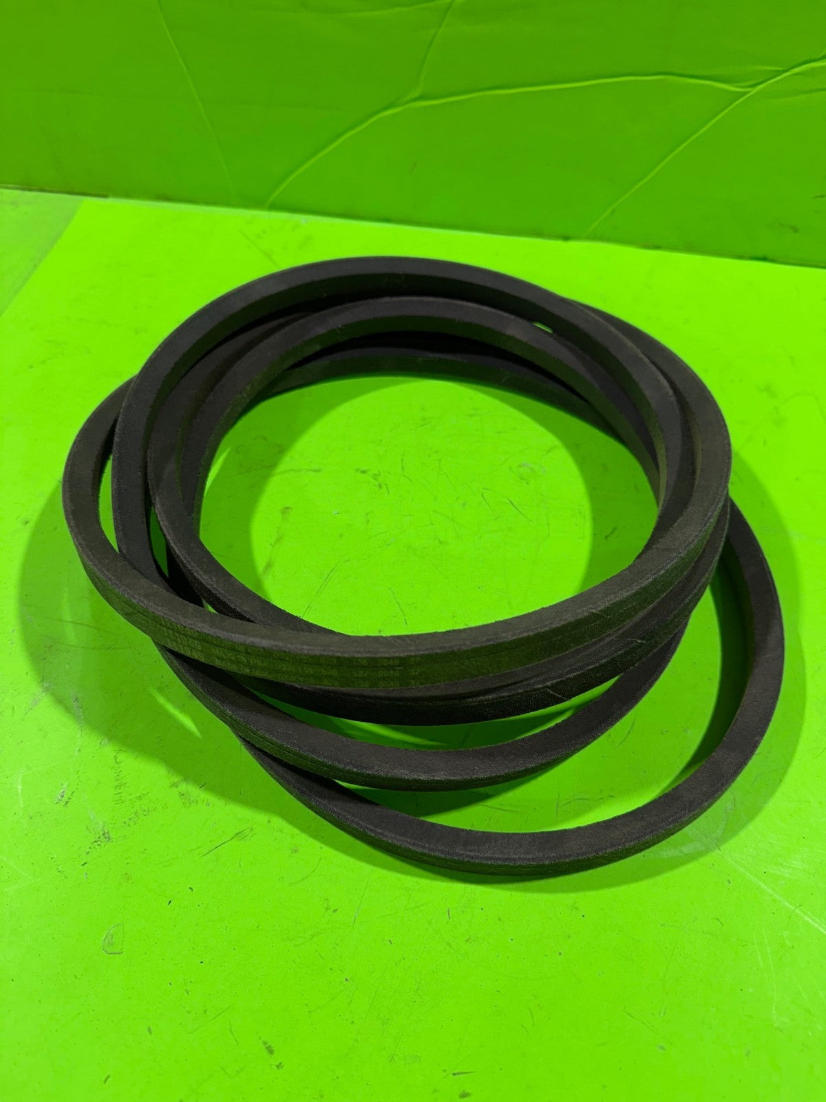 Genuine OEM Husqvarna 539111949 539103687 48" Deck Belt Zero-Turn 5/8" x 152"3