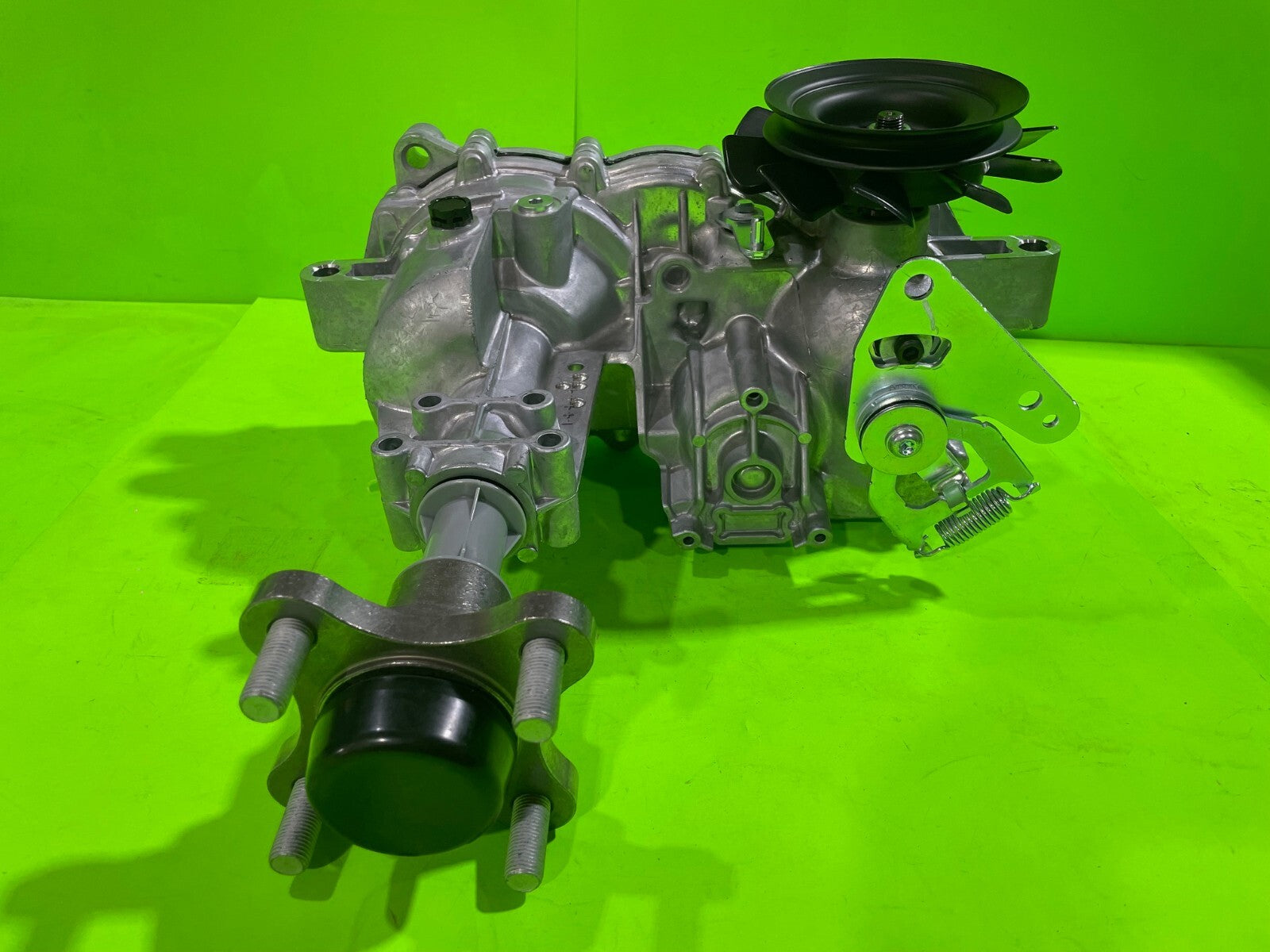 Hydro Gear ZC-AUBB-8D8B-2WPX Hydrostatic Transmission ZT-2200 EZT0