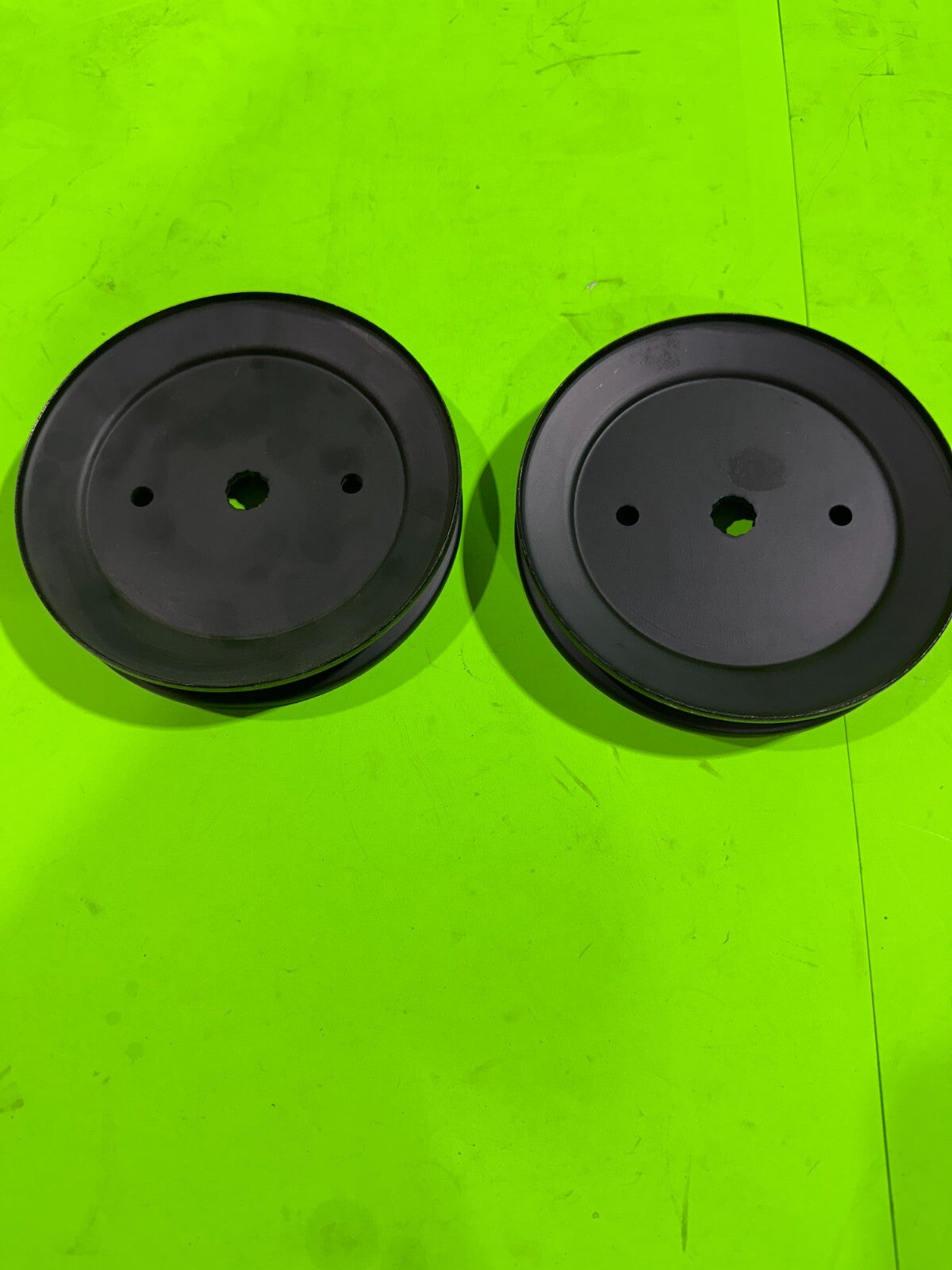 Husqvarna Drive  Pulley 532195945 Set of 2 Spindle drive pulleys 6