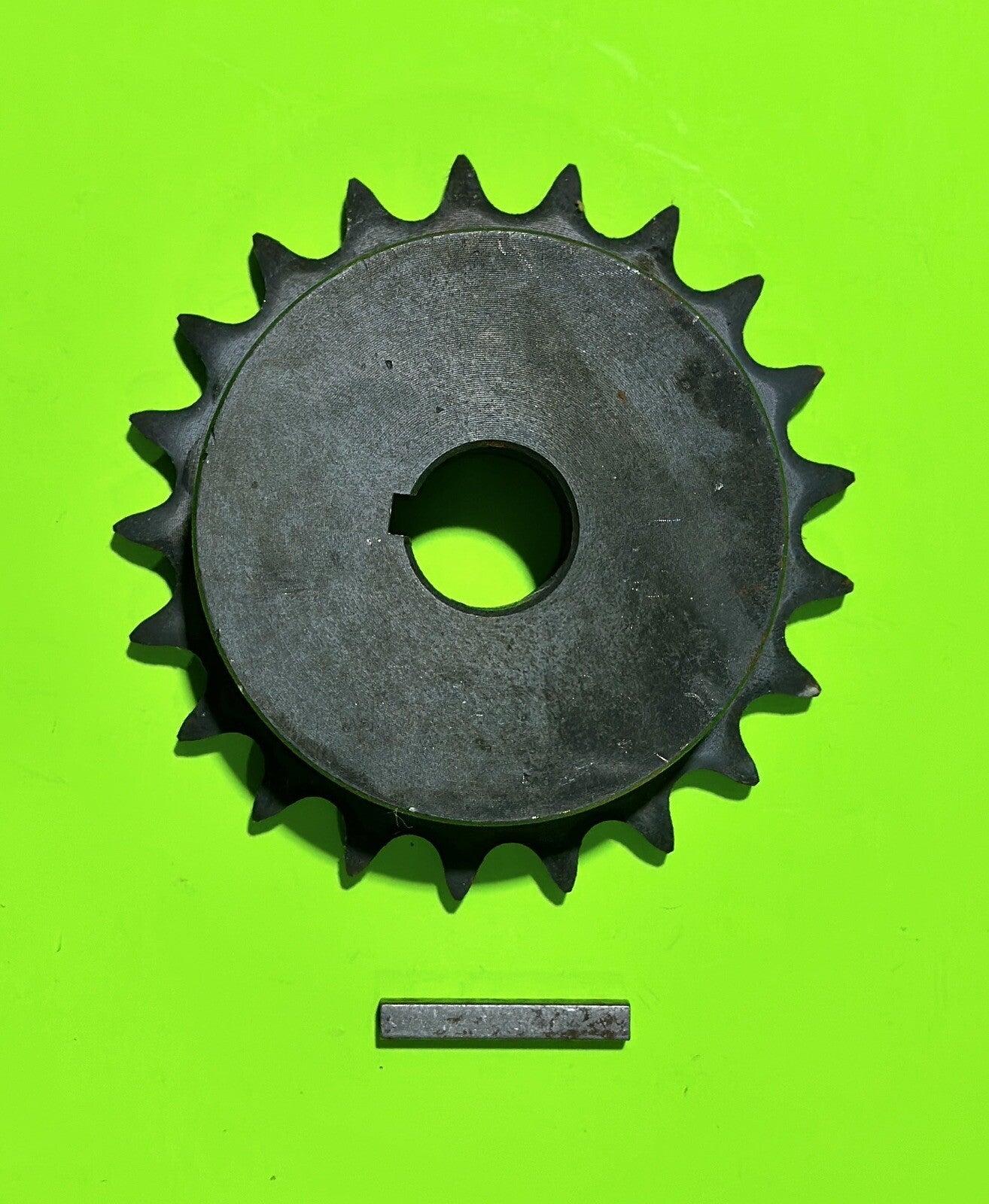 Genuine OEM Husqvarna Sprocket w/Key Kit 21 Teeth For Trimmer, Edger3