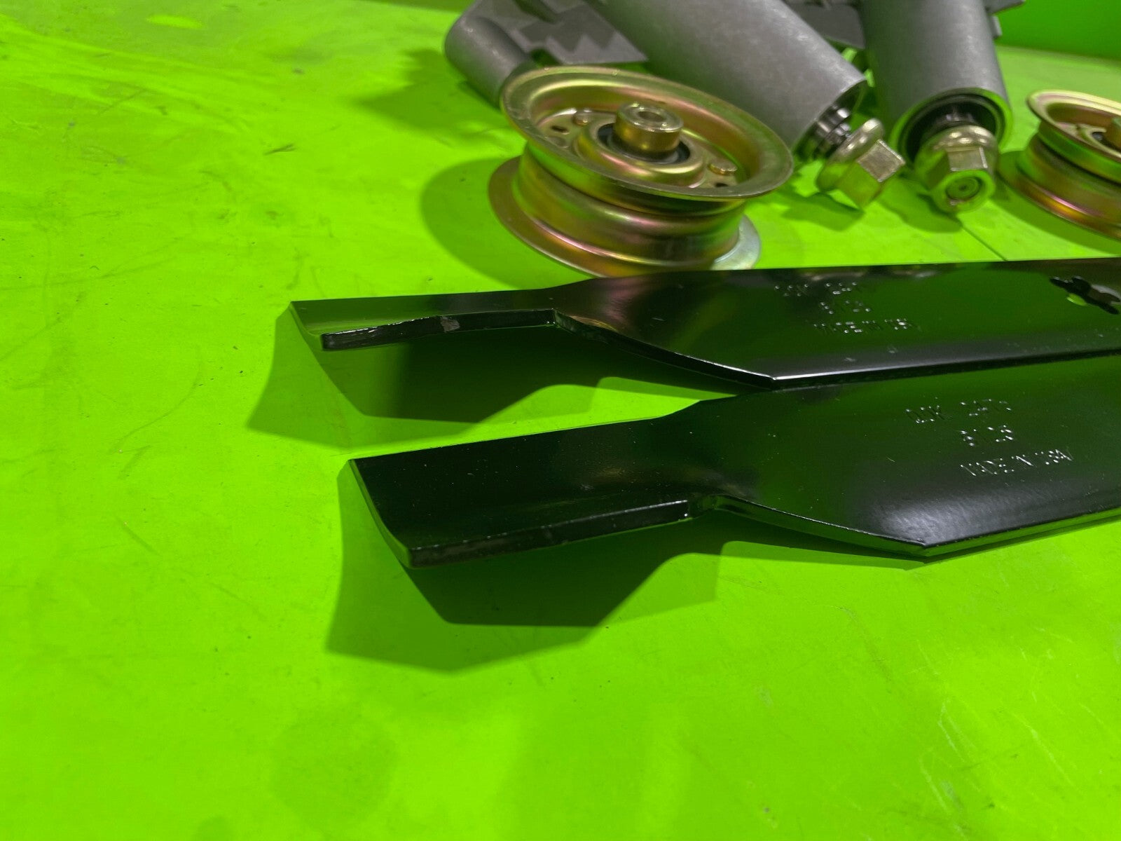 Deck Rebuild Kit for Husqvarna 42" YTH1842 High Lift Blade Spindle Belt Idler5