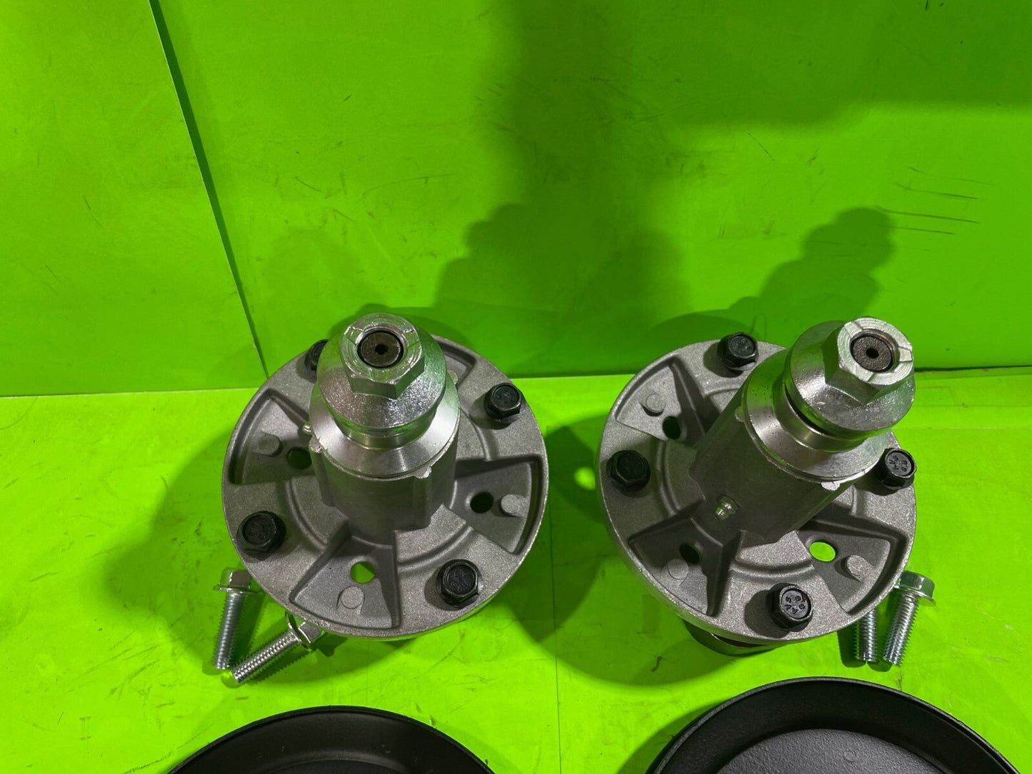 John Deere 42"  Spindles, Idlers, Pulleys L105 L107 L110 L108 L118 L111 GX200676