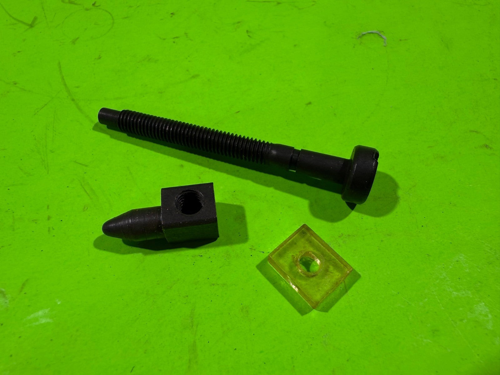 NEW Chainsaw Tensioner Adjuster 501537101 Fits Husqvarna Jonsered0
