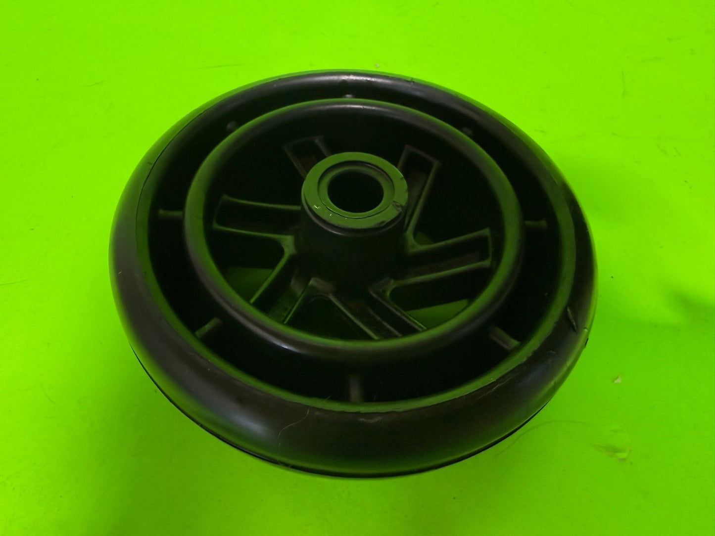New Genuine OEM Husqvarna 532188606 Gage Wheel 589527401 Craftsman Poulan Ariens2