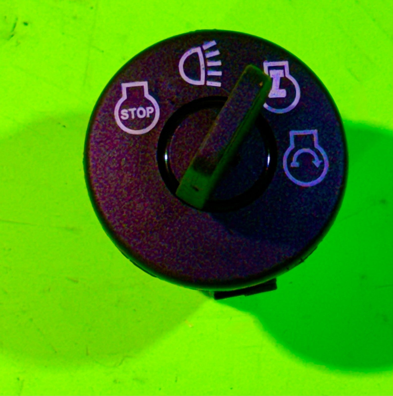 Ignition Starter Switch Key Fits John Deere LA100 LA105 LA110 LA115 LA120 LA1255